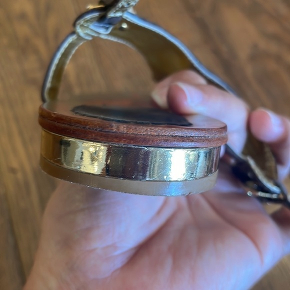 EUC Brown Sandal - Picture 8 of 9